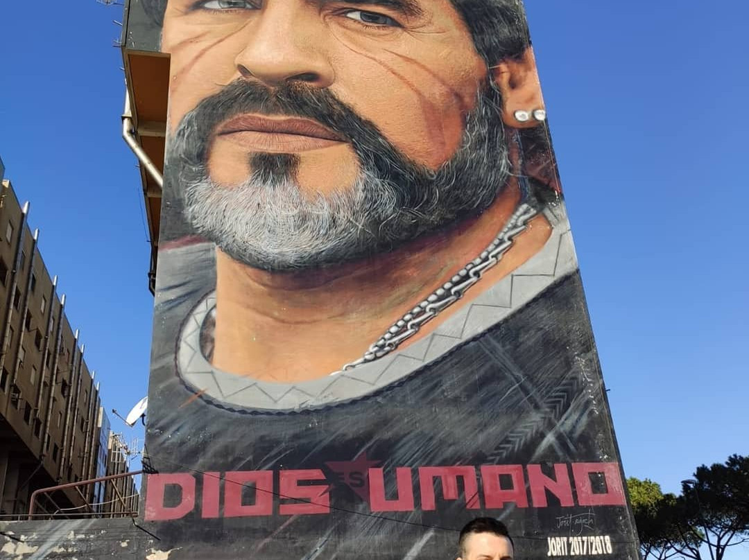 Maradona "Dios Umano"-那不勒斯必去景点