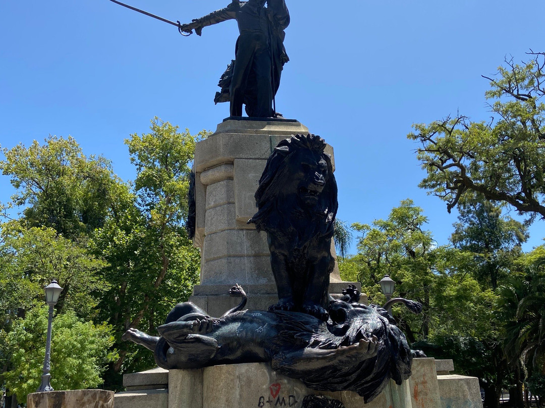 Praca Xavier Ferreira-Rio Grande必去景点