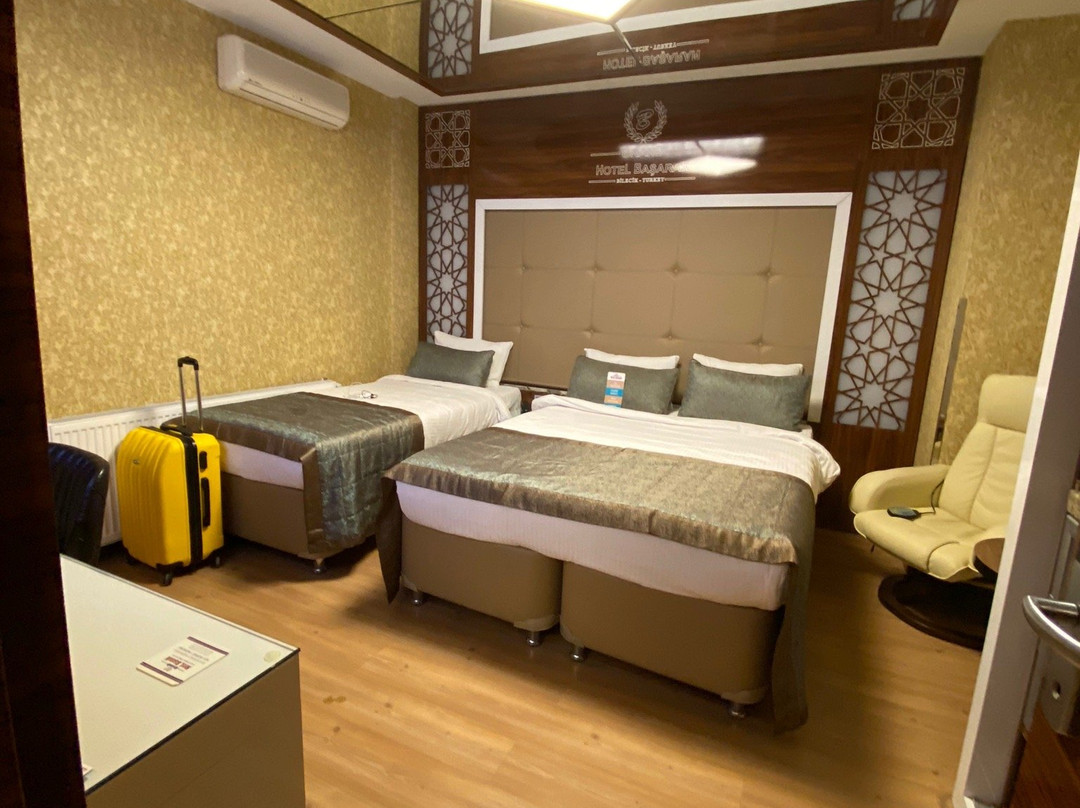 Grand Hotel Basaran主图