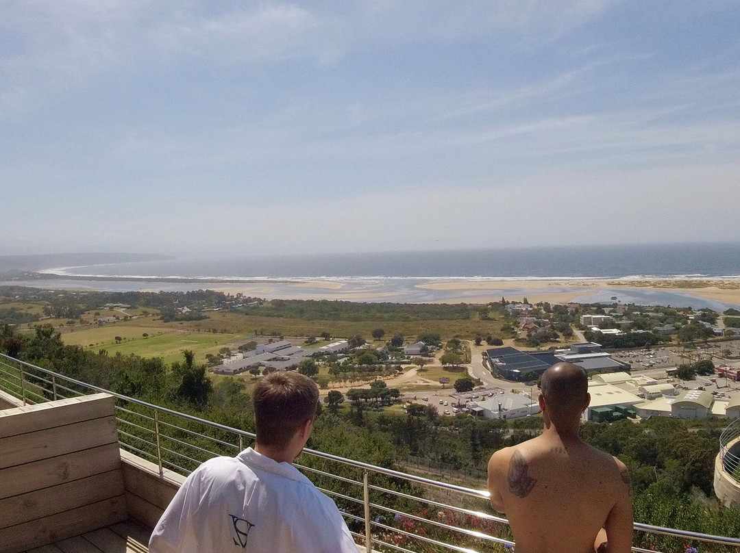 Sky Villa Boutique Hotel主图