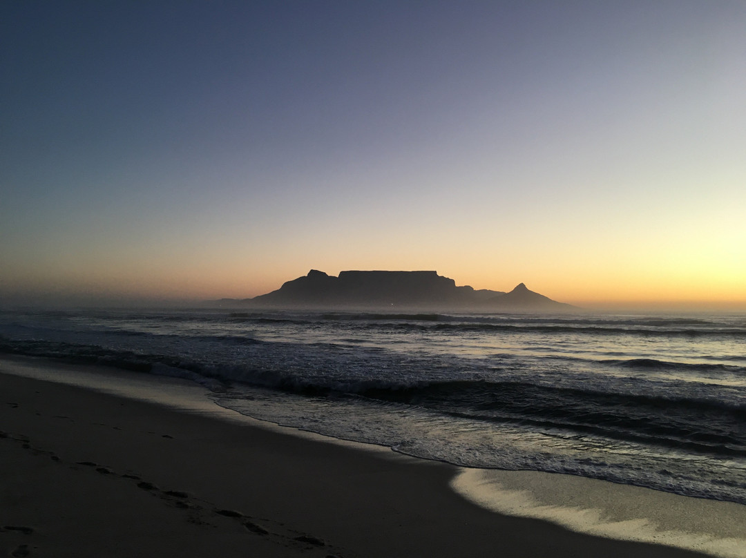 Blaauwberg Beach Hotel主图