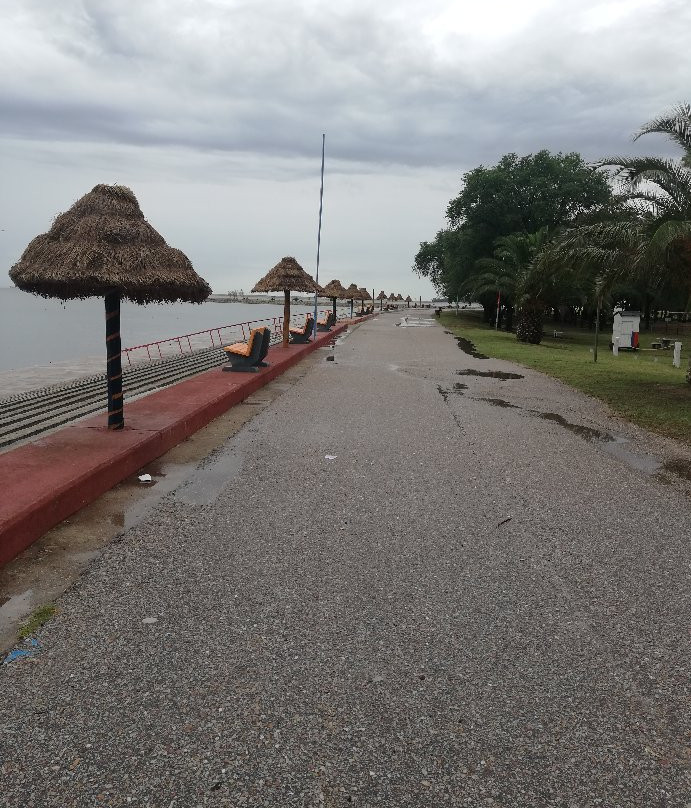 Balneario Laguna Alsina-Guamini必去景点
