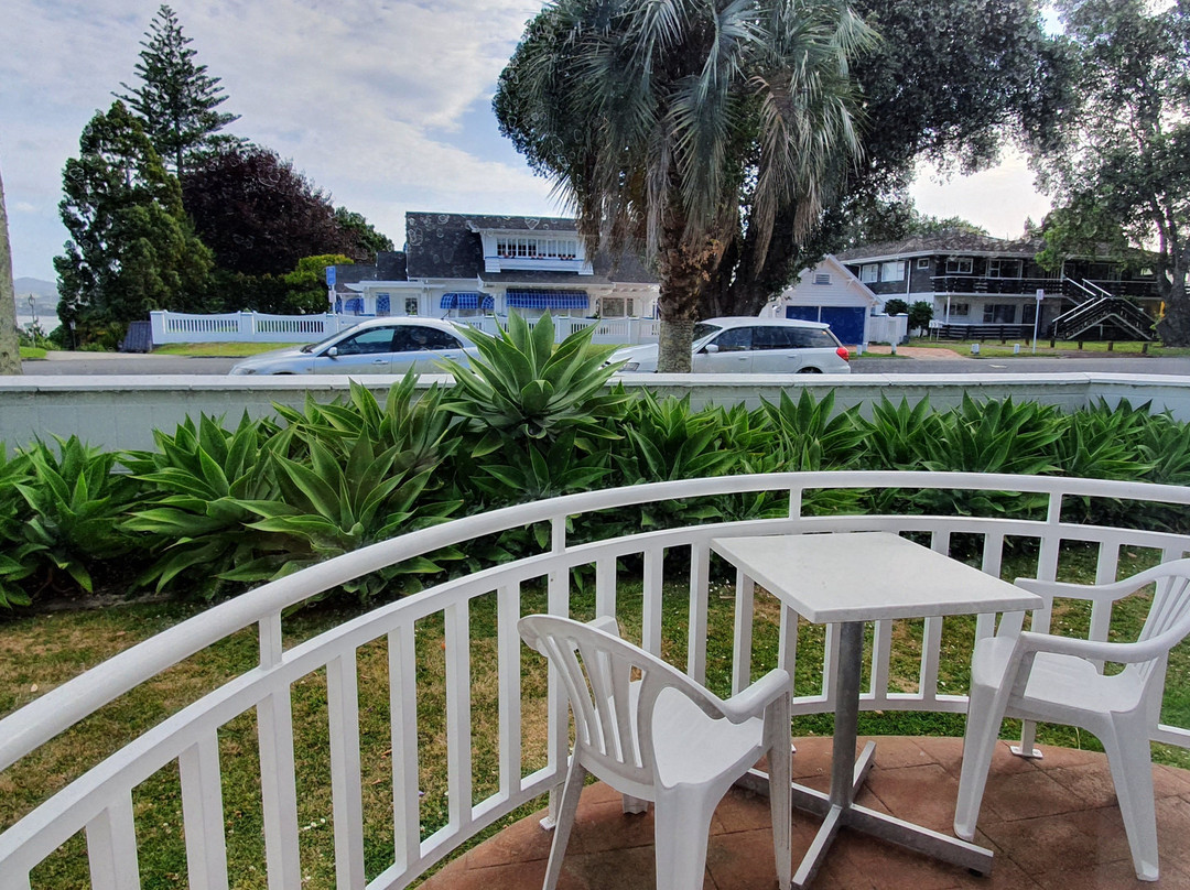 陶朗加海滨汽车旅馆主图