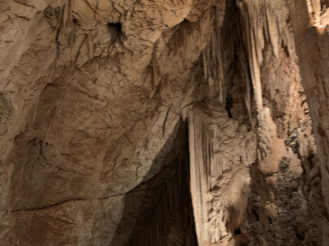 Abercrombie Caves景点图片
