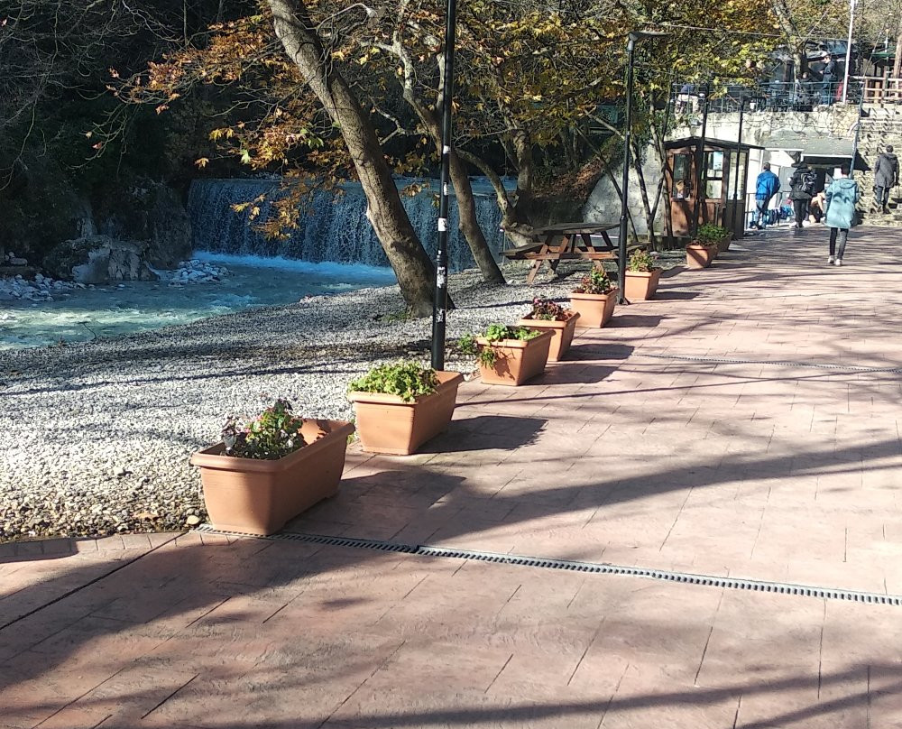 Pozar Thermal Baths-Loutraki必去景点
