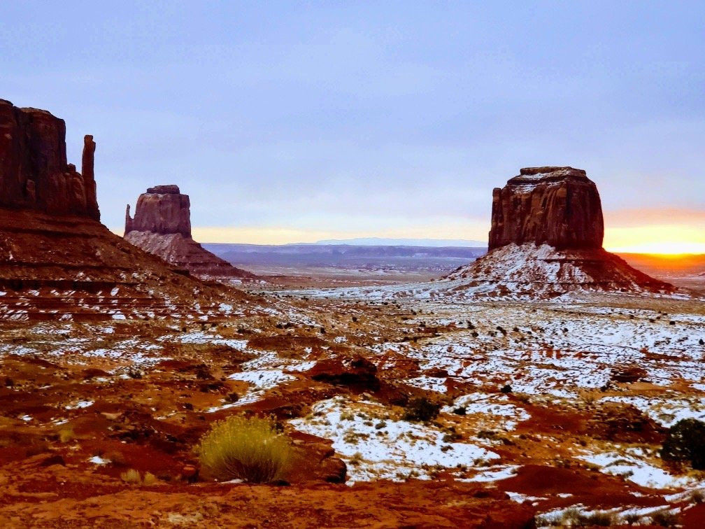 Simpson's Trailhandler Tours-纪念碑公园必去景点