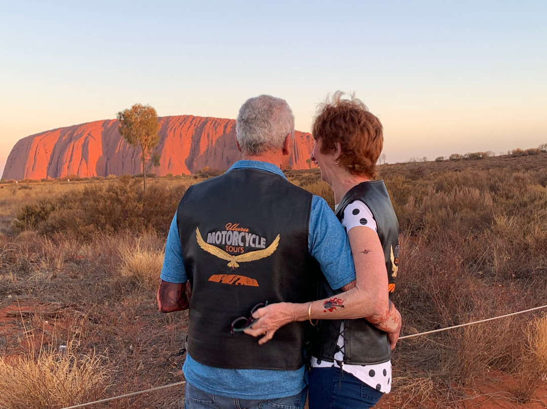 Uluru Motorcycle Tours-乌鲁鲁-卡塔丘塔国家公园必去景点