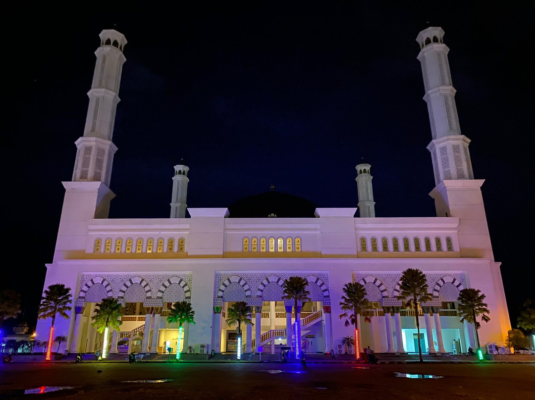 Masjid Raya Mujahidin-坤甸必去景点