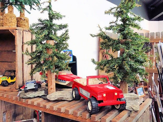 Moonlighting Antiques-Morganton必去景点