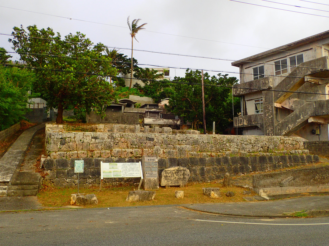 Nakasone Toyumya Tomb-宫古岛市必去景点