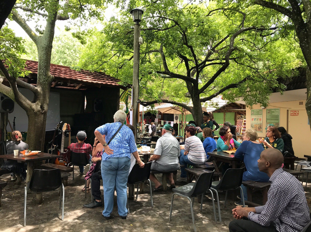Bryanston Market景点图片