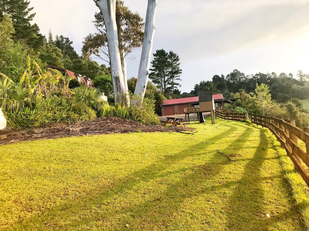 Coastal Chalet Suites Whangaroa主图