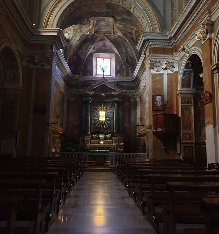 Santuario della Madonna del Piano-Capranica必去景点