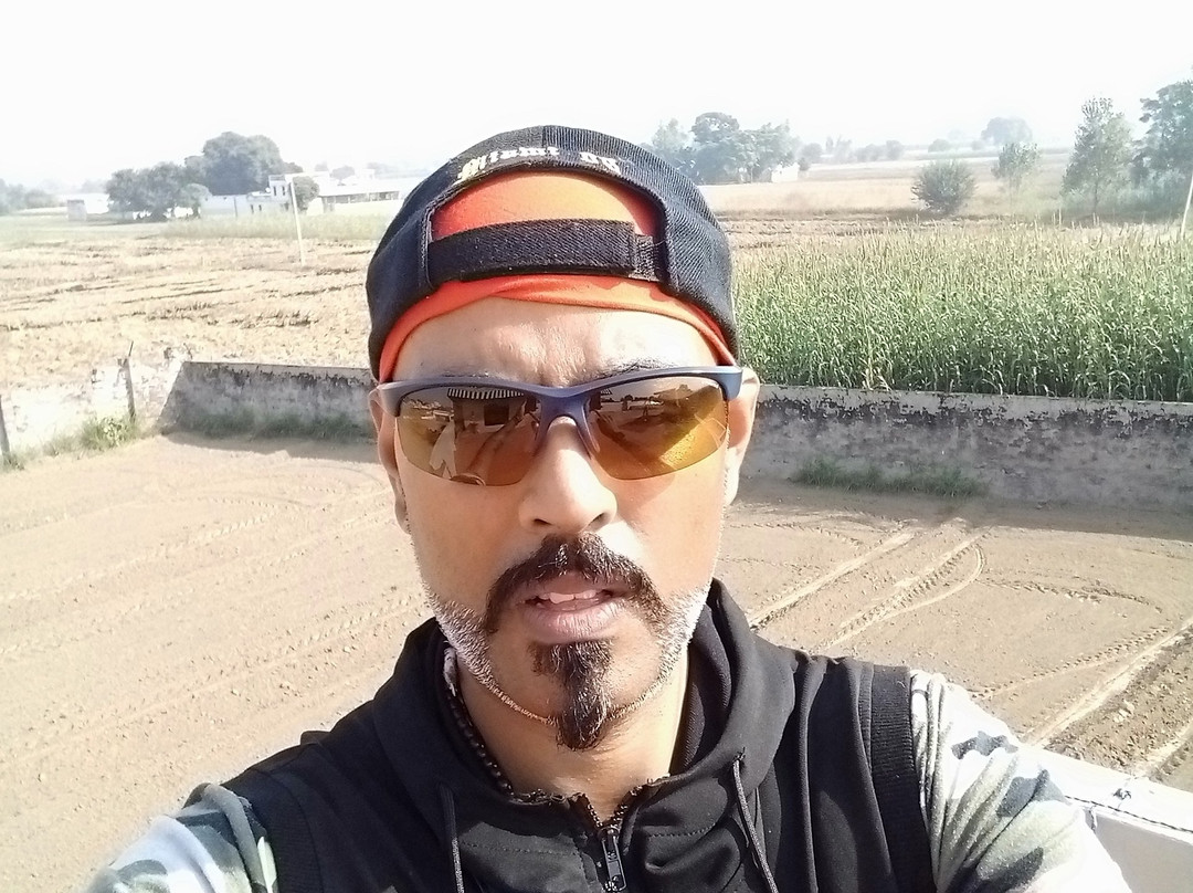 Continent Hotel Nawanshahr主图