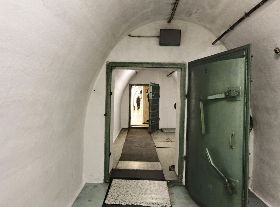Titov Bunker  Ark D-0景点图片