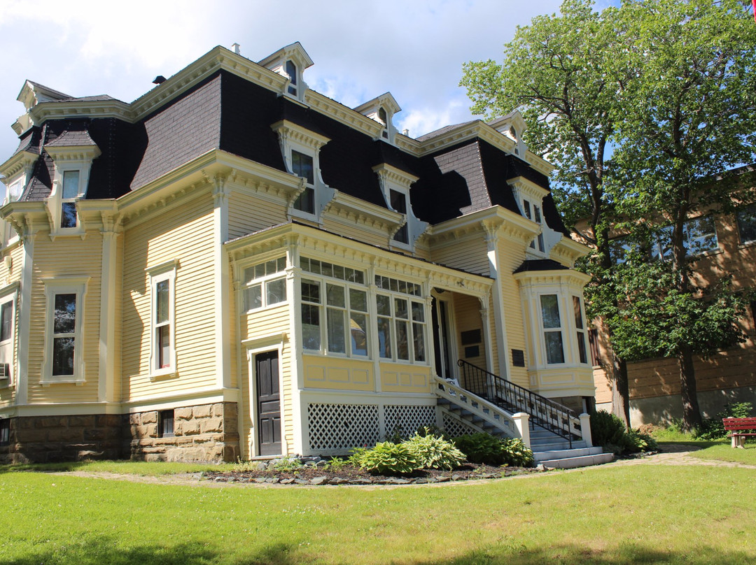 Historic Beaverbrook House景点图片
