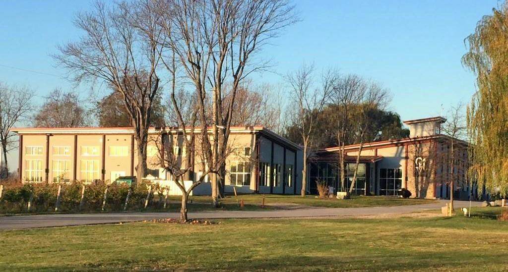 Cooper's Hawk Vineyards