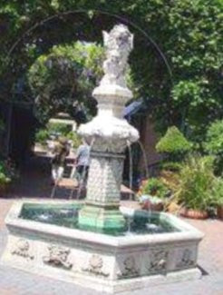 Alamo旅游景点-Broadway Plaza