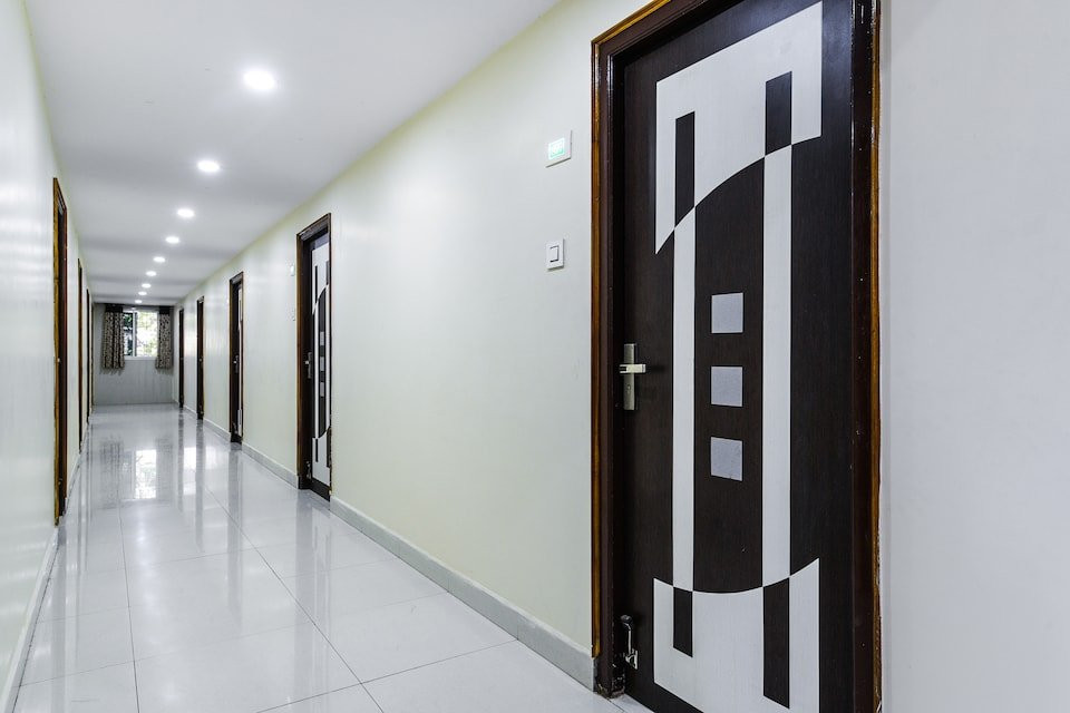 OYO 27635 Hotel Haripriya主图