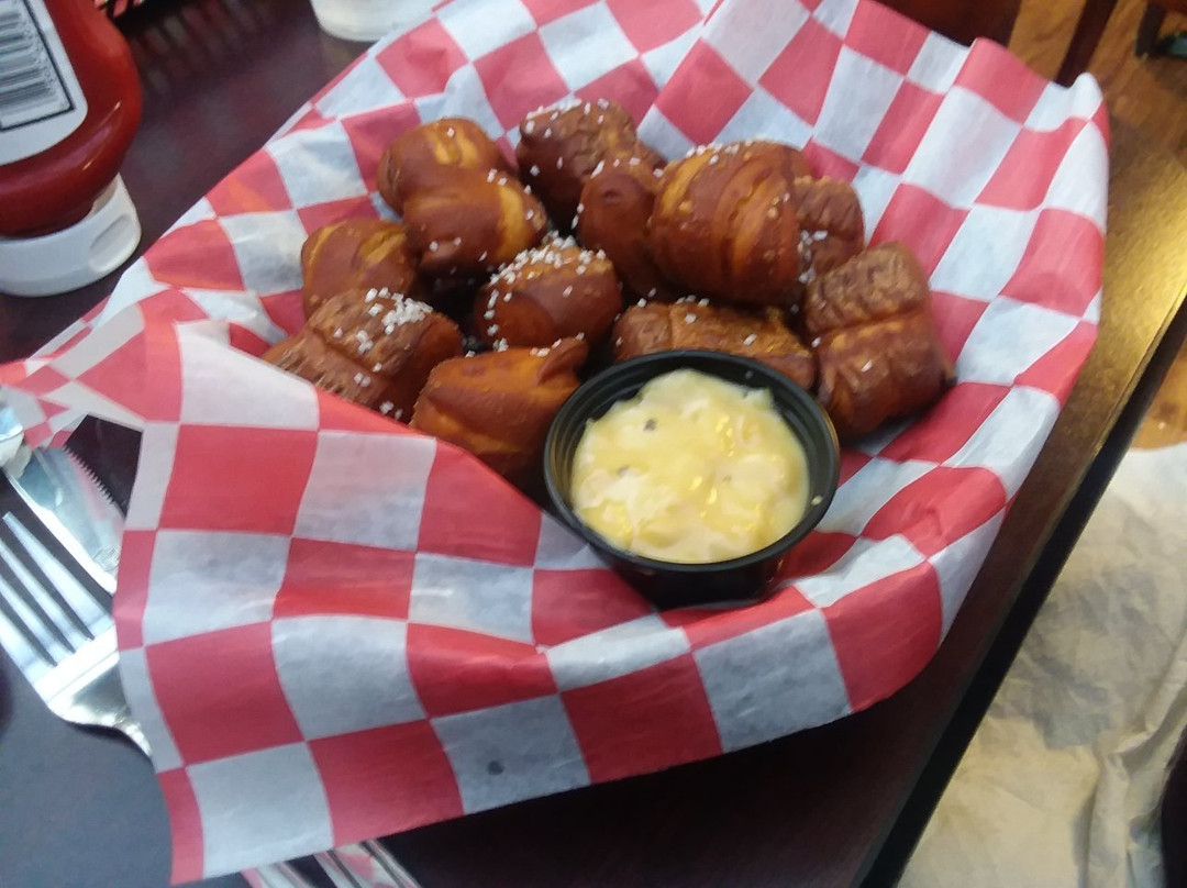 Billie’s Burgers And Beers