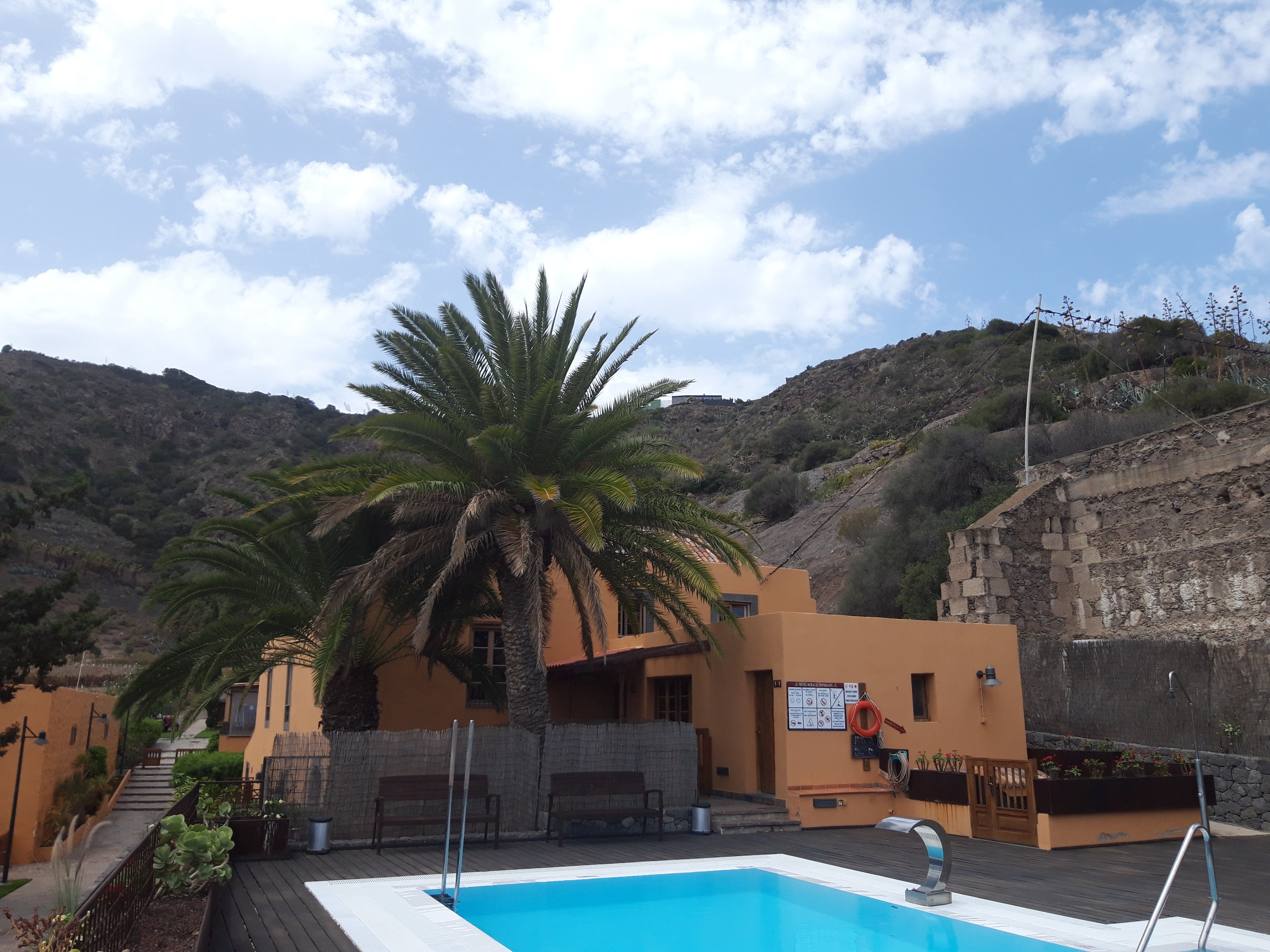 Hotel Rural El Mondalon-浴室
