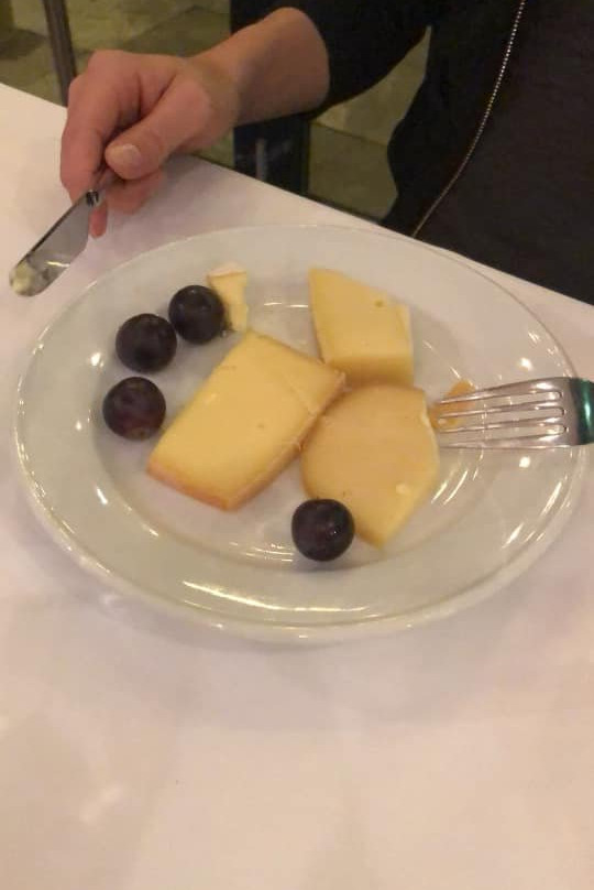 Mountains Hotel主图