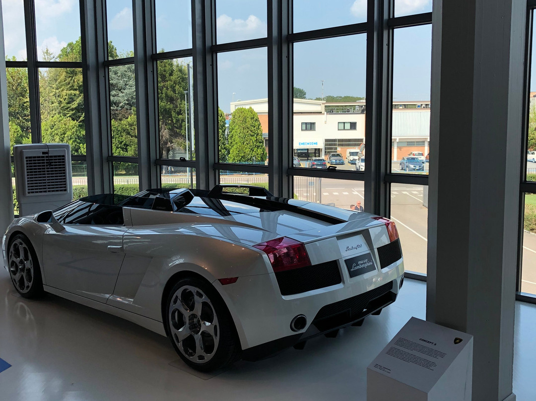 Lamborghini Museum景点图片