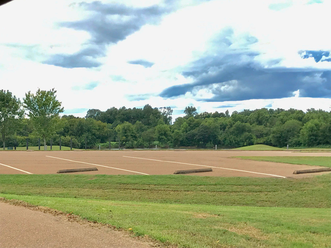 Grand Ecore Visitor Center-纳基托什县必去景点