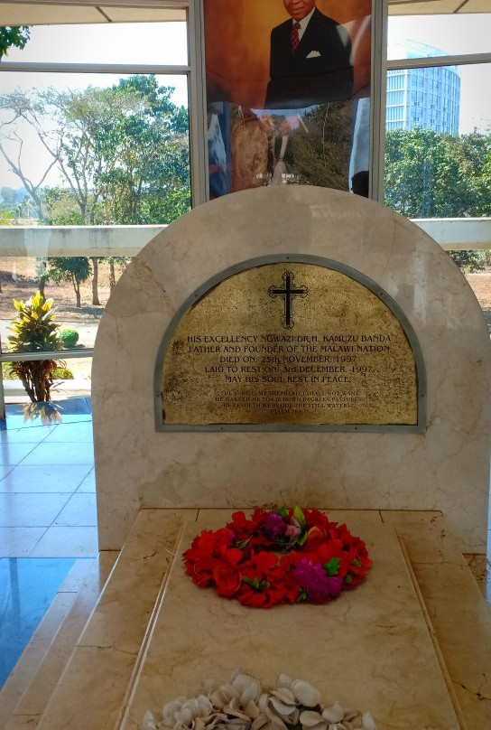 Mausoleum of Dr.Hestings Kamuzu Banda-里朗威必去景点