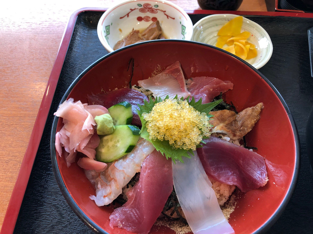 日南市餐馆和美食-Minato No Eki Meitsu
