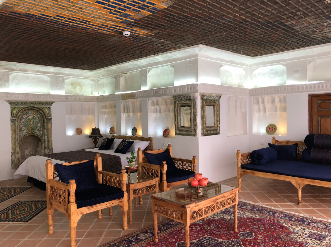 Arghavan Hotel Boutique