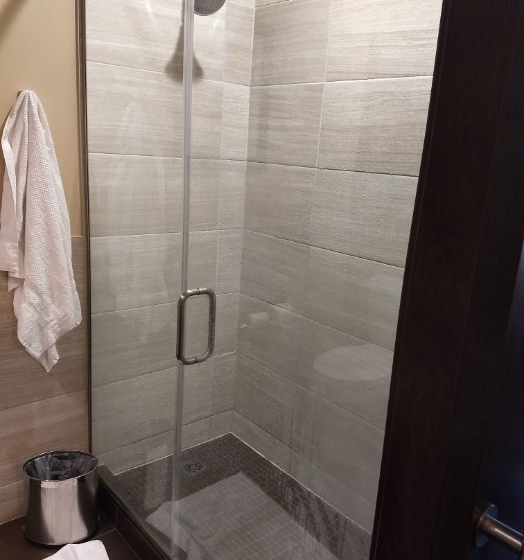 AeroStay Hotel主图