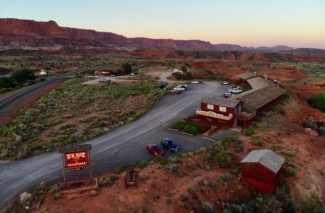 里姆罗克旅馆-官方