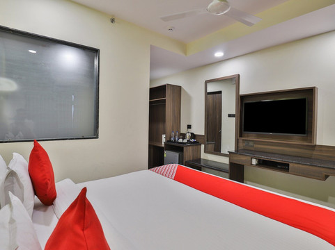 OYO 23338 Genx Surat主图