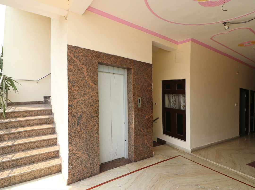 SPOT ON14161 Hotel Asdr主图