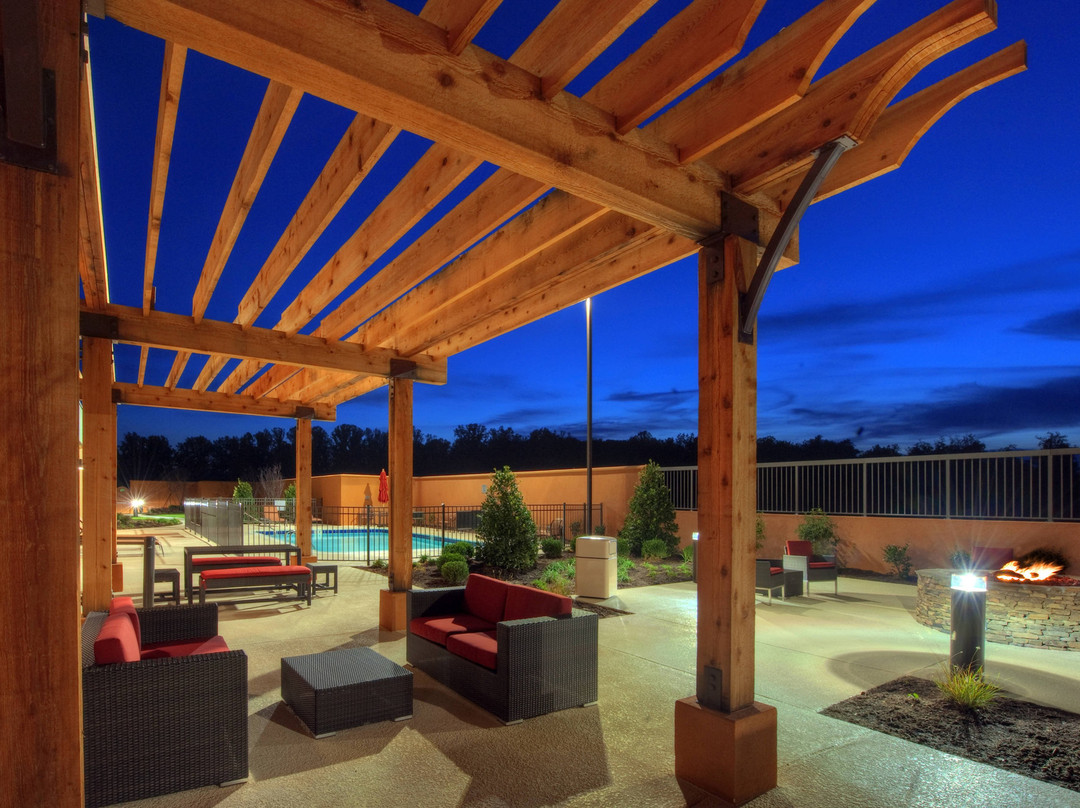 Courtyard by Marriott Johnson City主图