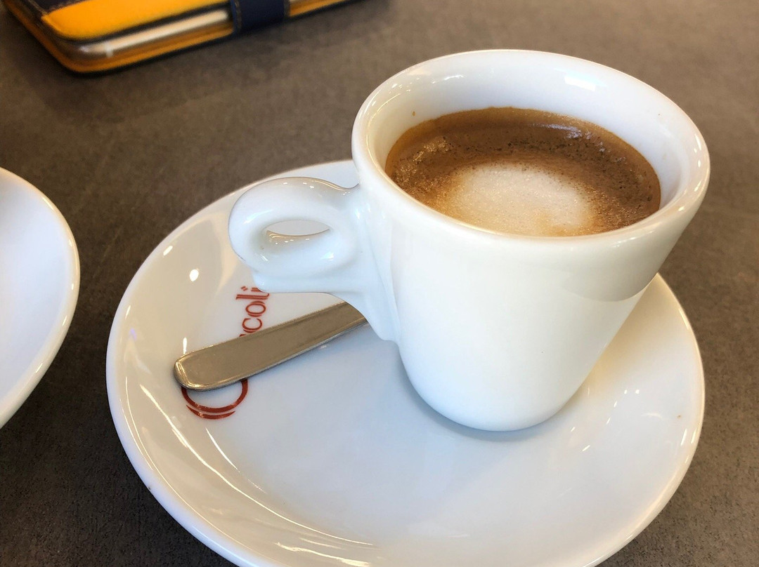 Pasticceria & Gelateria Guccoli-菲利内瓦尔达尔诺必去景点