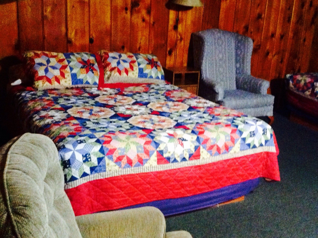 Sleepy Pines Motel主图