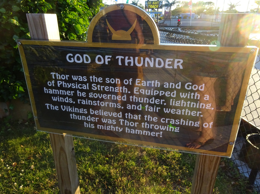 Viking Amusements and Thunder Lagoon Waterpark-Fenwick Island必去景点