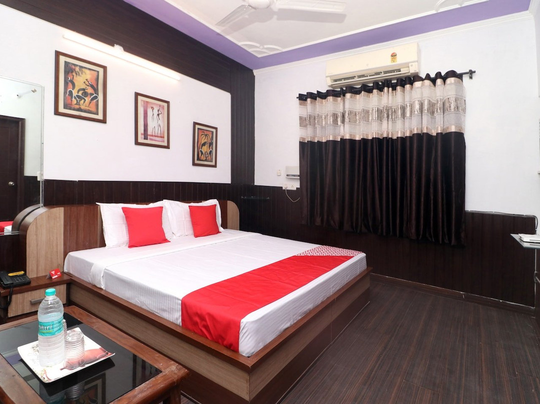 OYO 18336 Hotel Appreciate