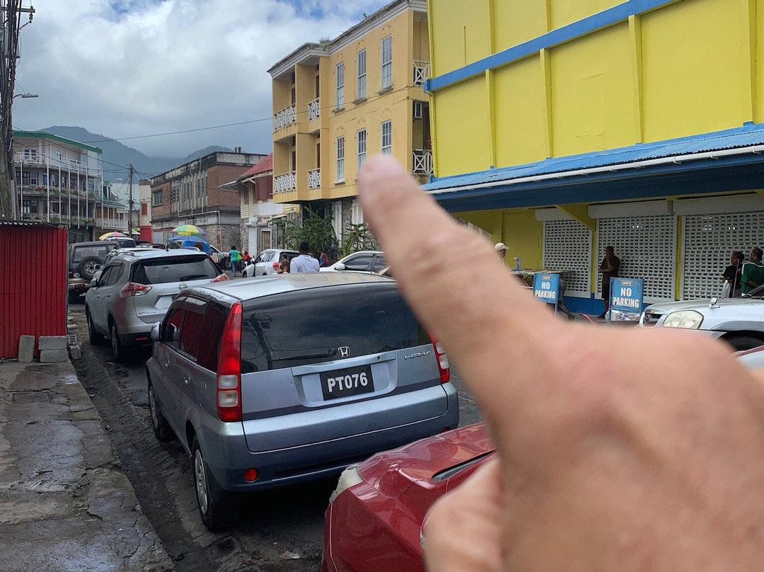 Sutton Place Hotel主图