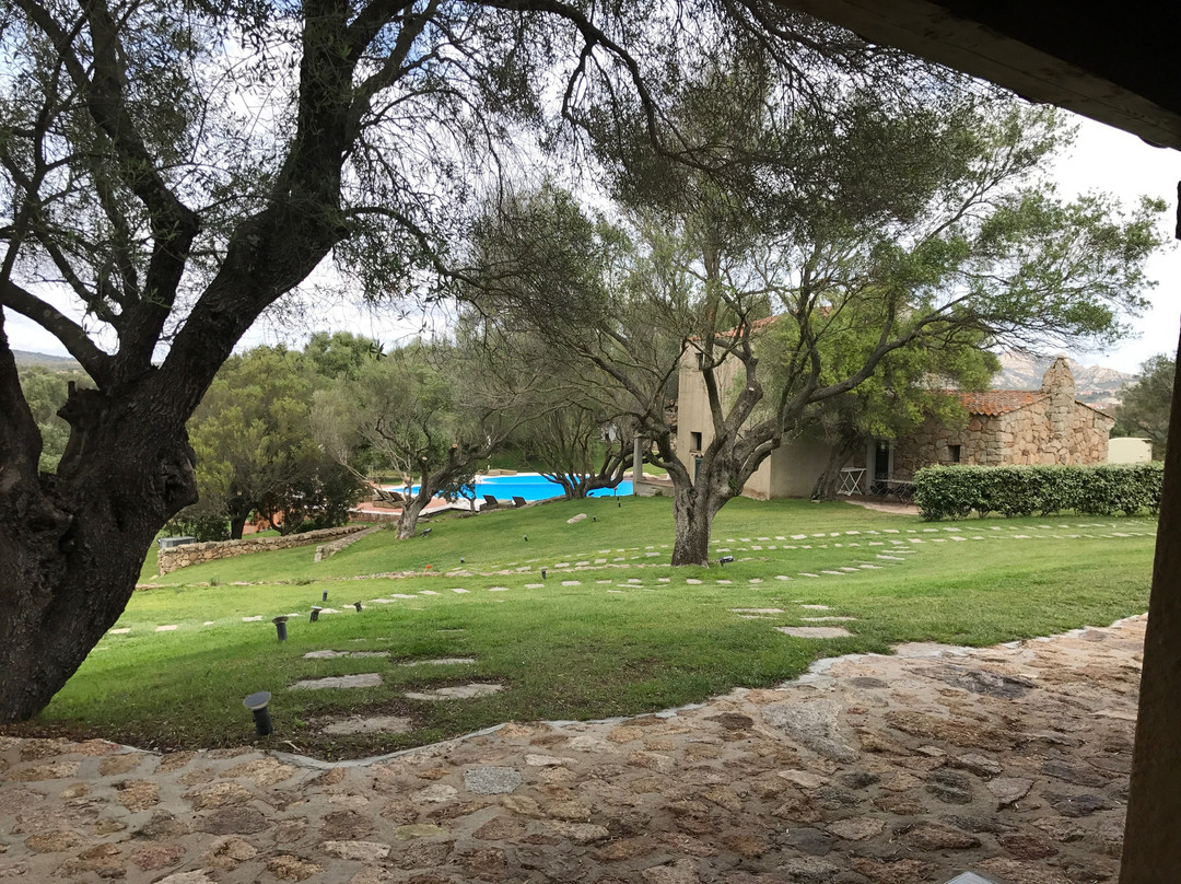 斯卡佐西亚卡鲁酒店主图