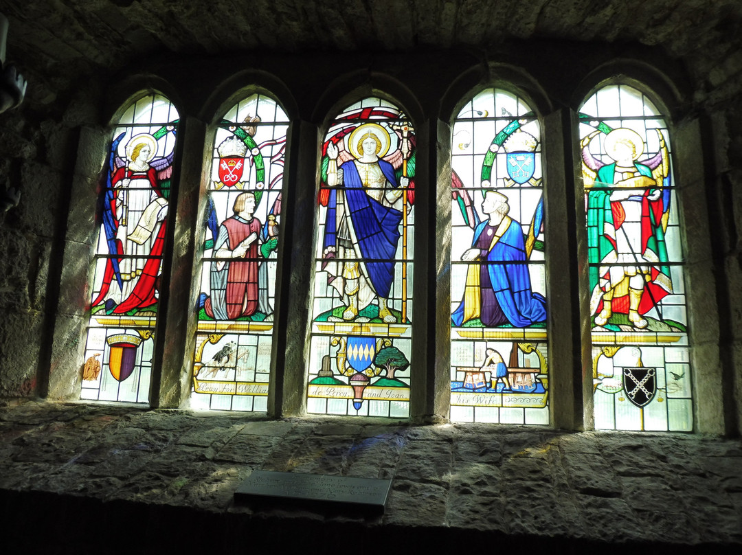 St Michael and All Angels Church景点图片