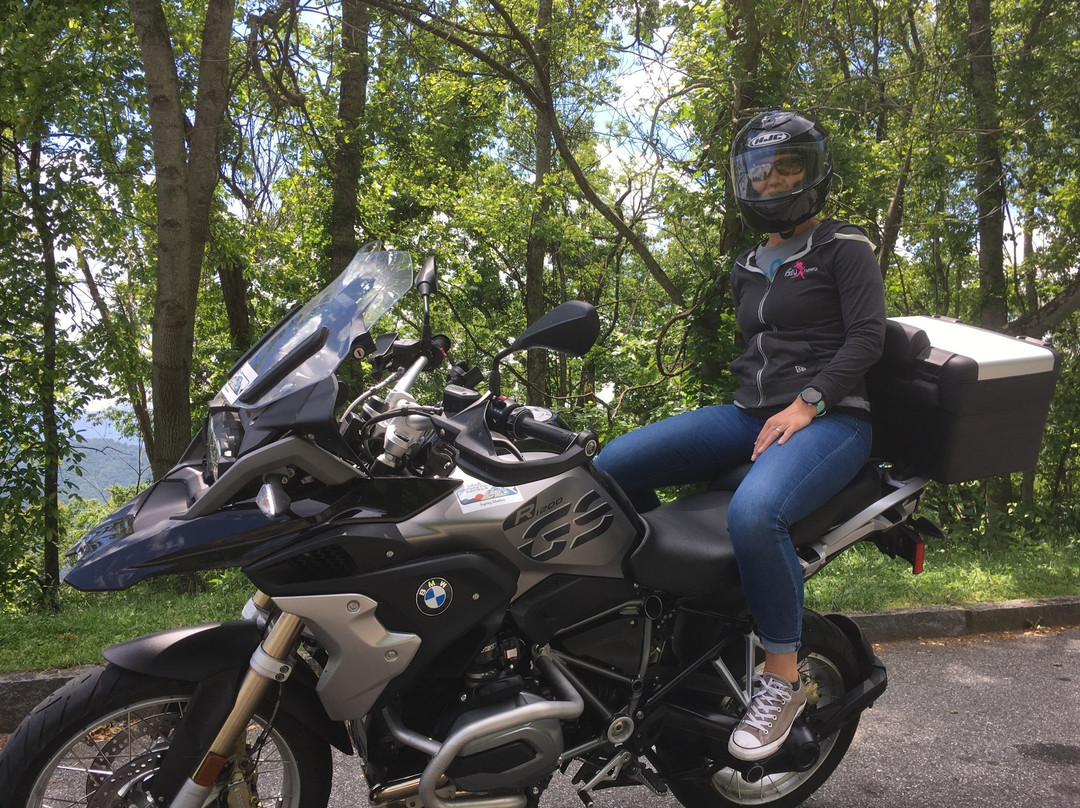 Asheville motorcycle rentals-阿什维尔必去景点