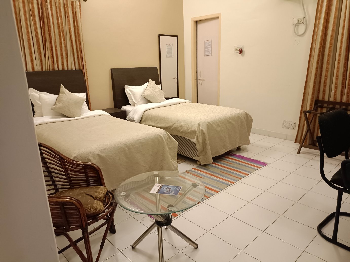 The House Of 27 - Boutique HomeStay-客卧