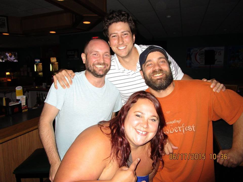 The Crown Sports Pub-Reynoldsburg必去景点