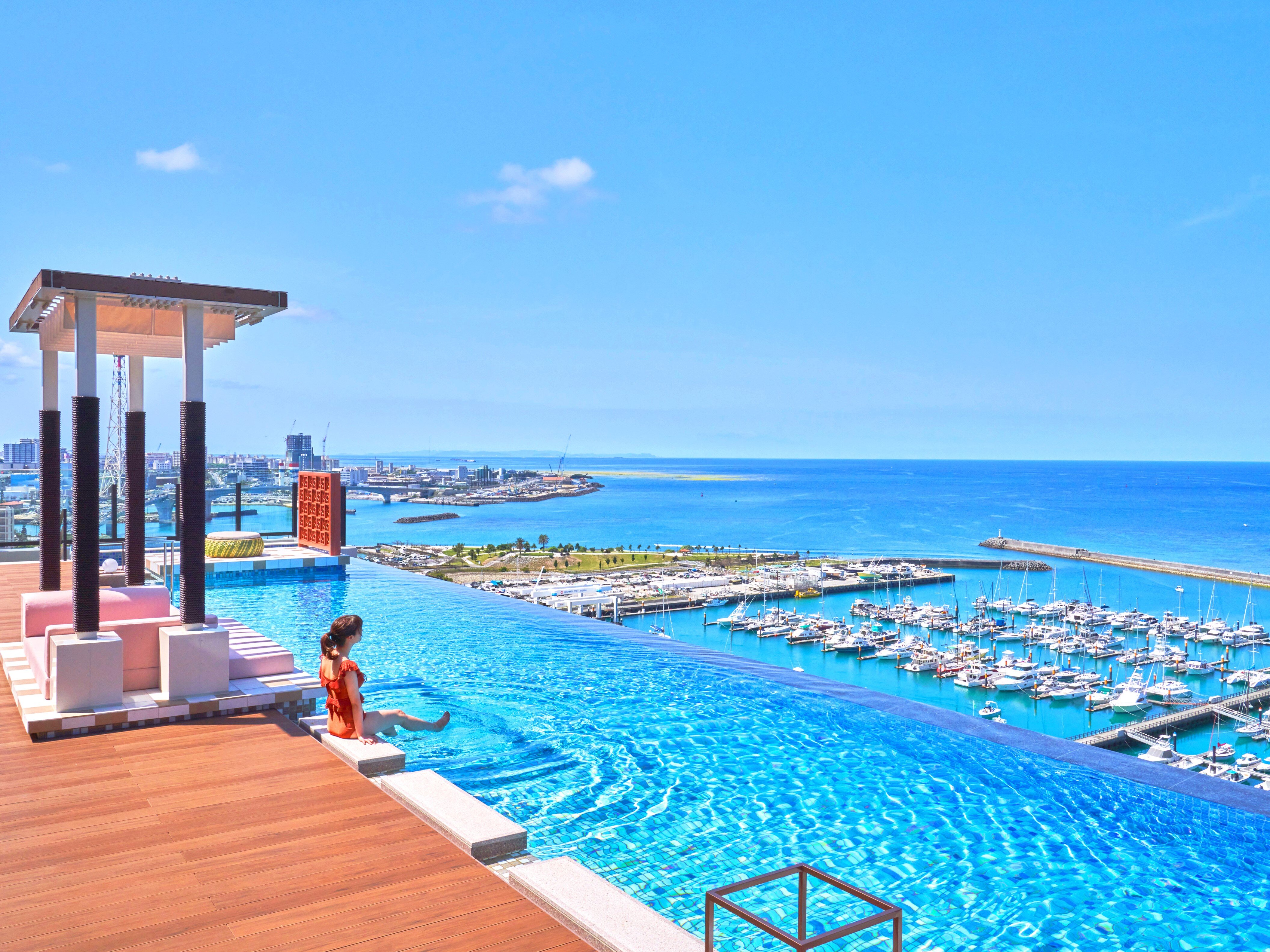 Okinawa Prince Hotel Ocean View Ginowan-泳池