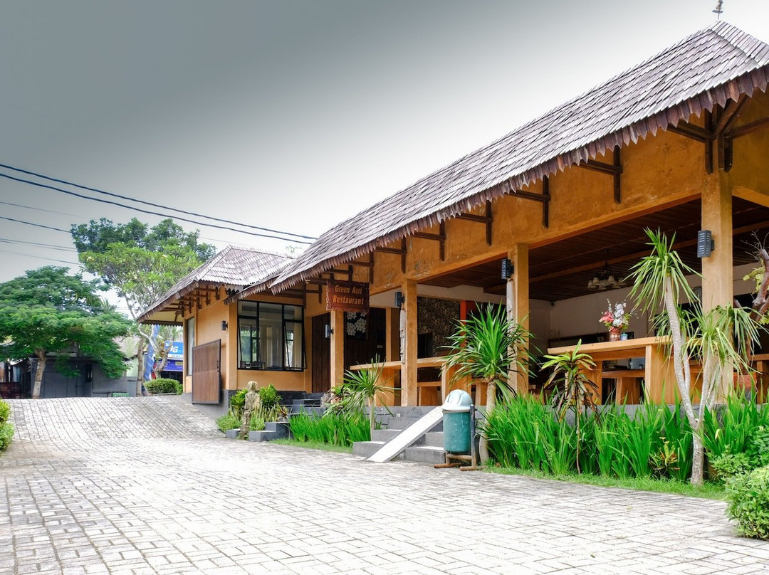 Green Asri Hotel主图