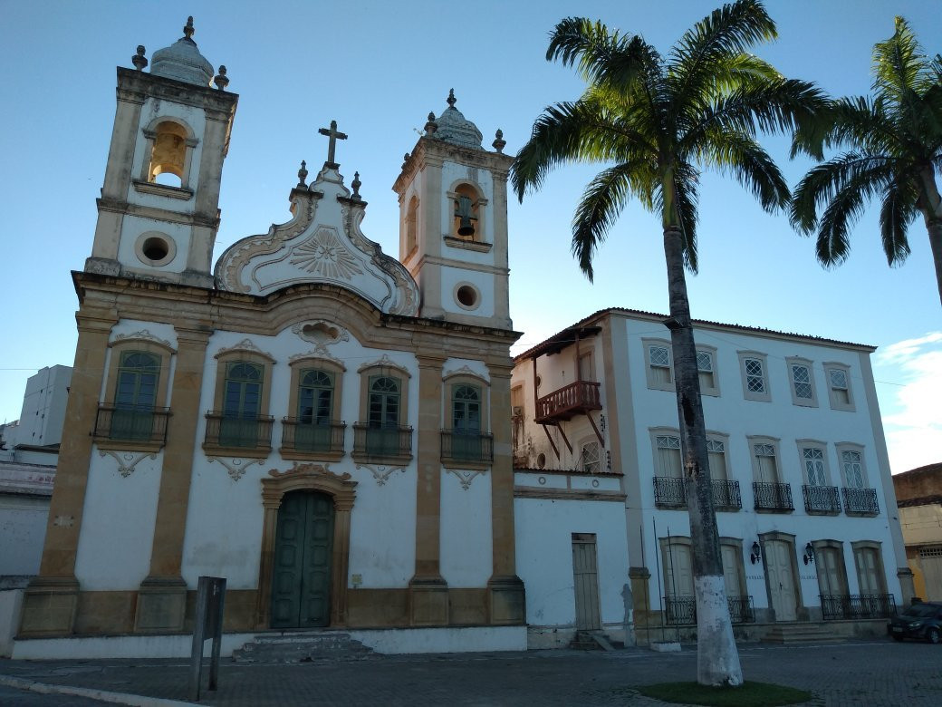 N S da Corrente Church-Penedo必去景点