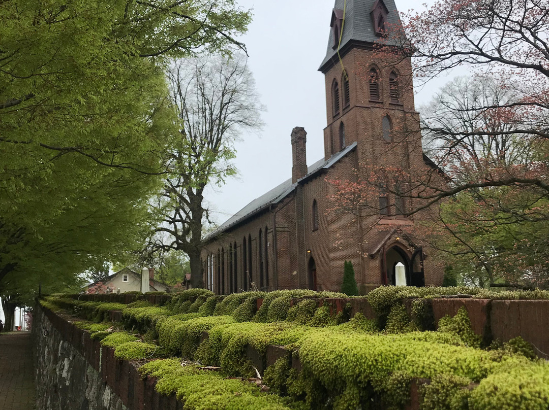 Zion Episcopal Church Cemetery-Charles Town必去景点